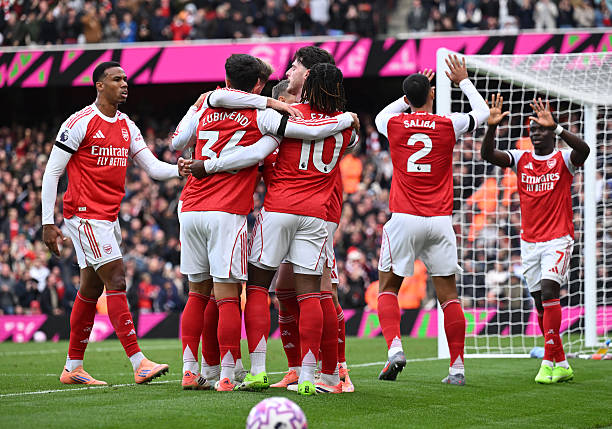 Arsenal players against West Ham