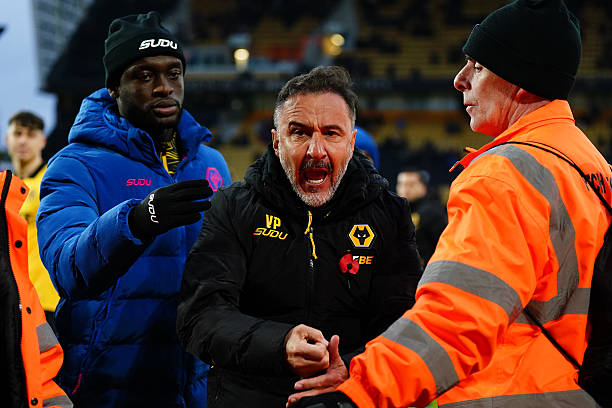 Vitor Pereira v Wolves fans
