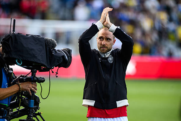 Christian Eriksen applauding the Denmark fans before game vs Ukraine